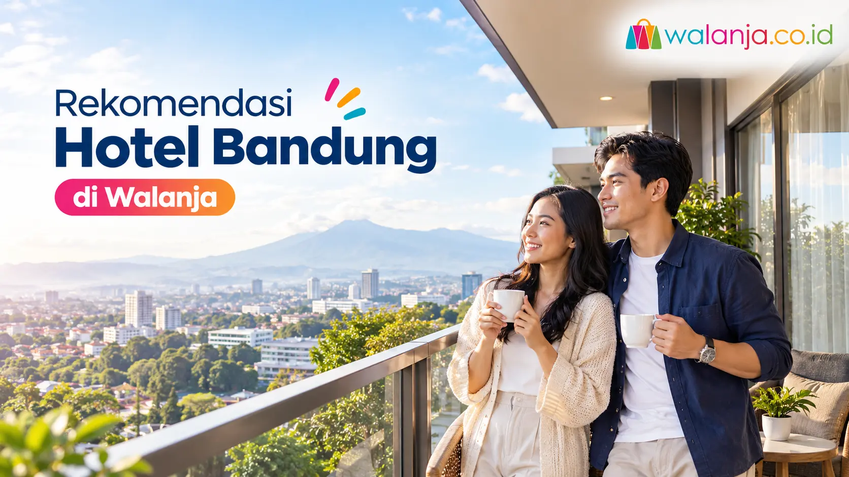 Pasangan Indonesia menikmati pemandangan Bandung dari balkon hotel saat liburan.